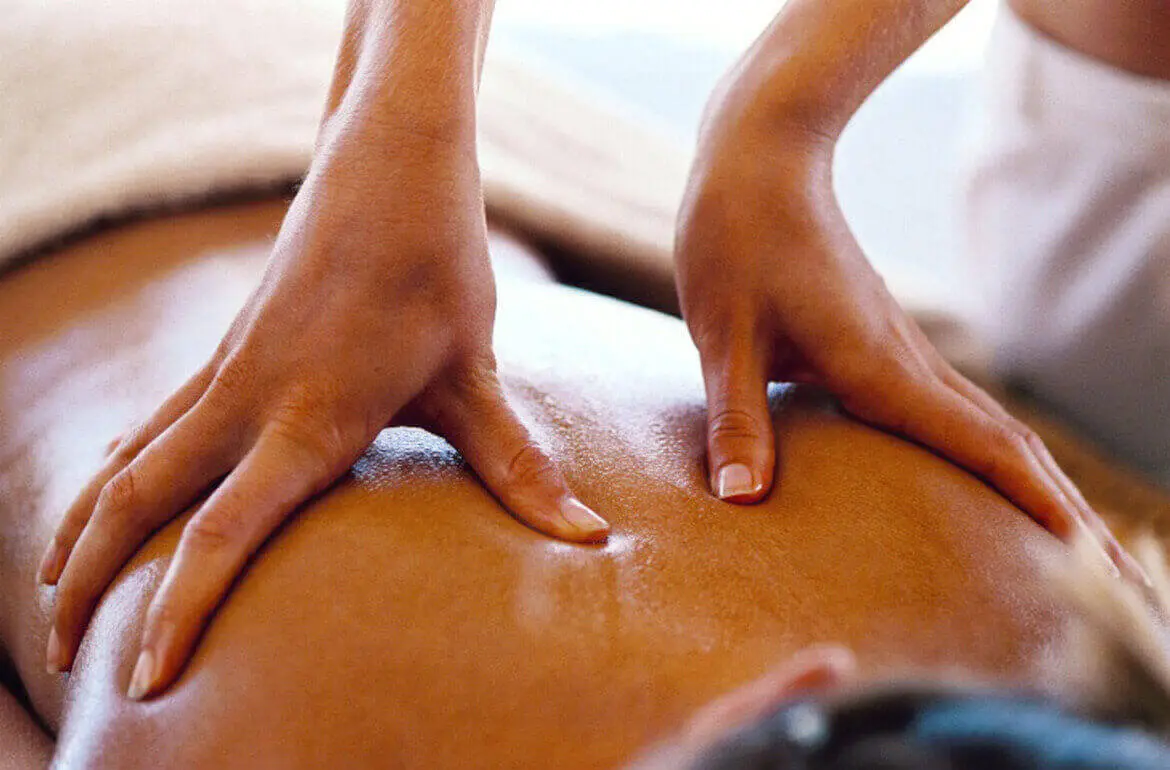 Combining Massage Therapy and Chiropractic Care for Better Results